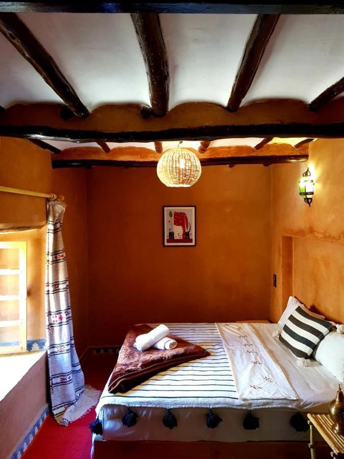 Dar Isselday Bed & Breakfast Tisseldei Bagian luar foto