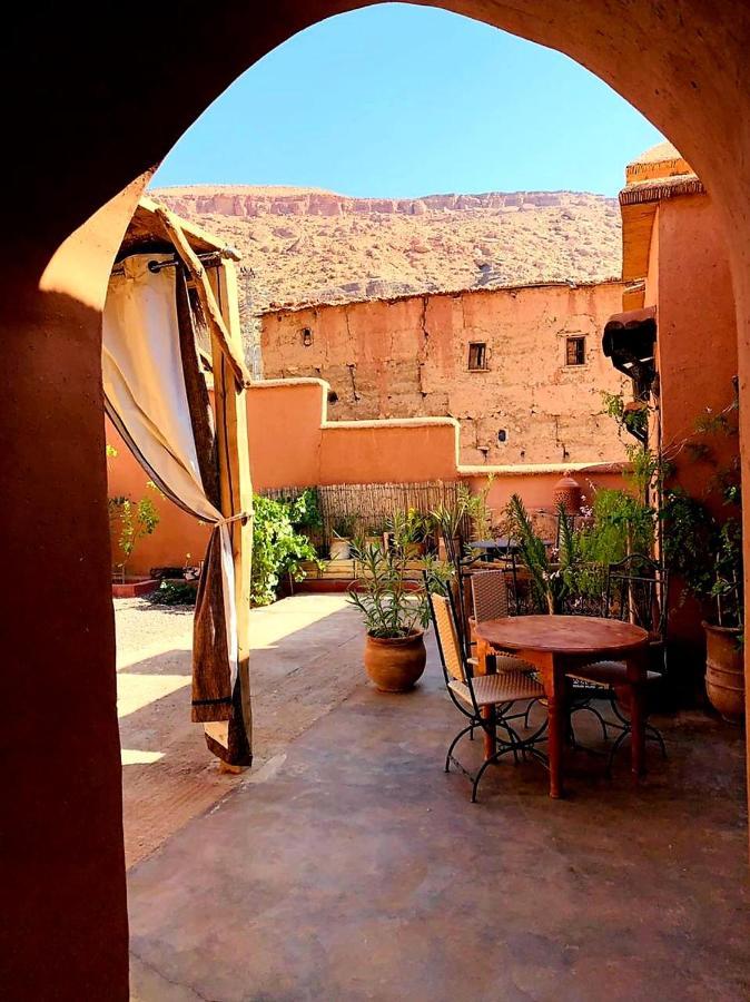 Dar Isselday Bed & Breakfast Tisseldei Bagian luar foto