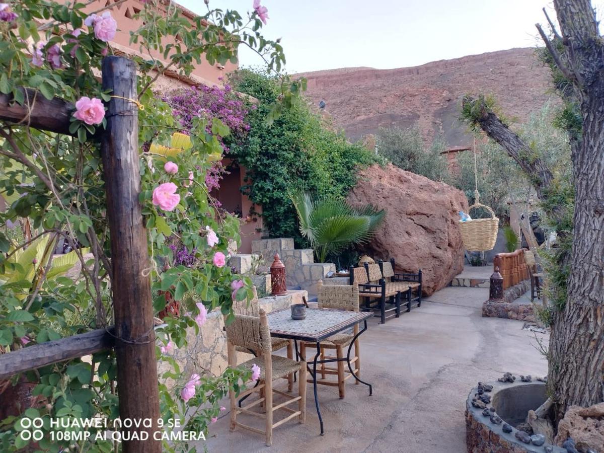 Dar Isselday Bed & Breakfast Tisseldei Bagian luar foto