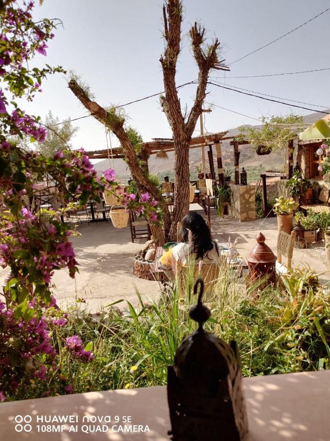 Dar Isselday Bed & Breakfast Tisseldei Bagian luar foto