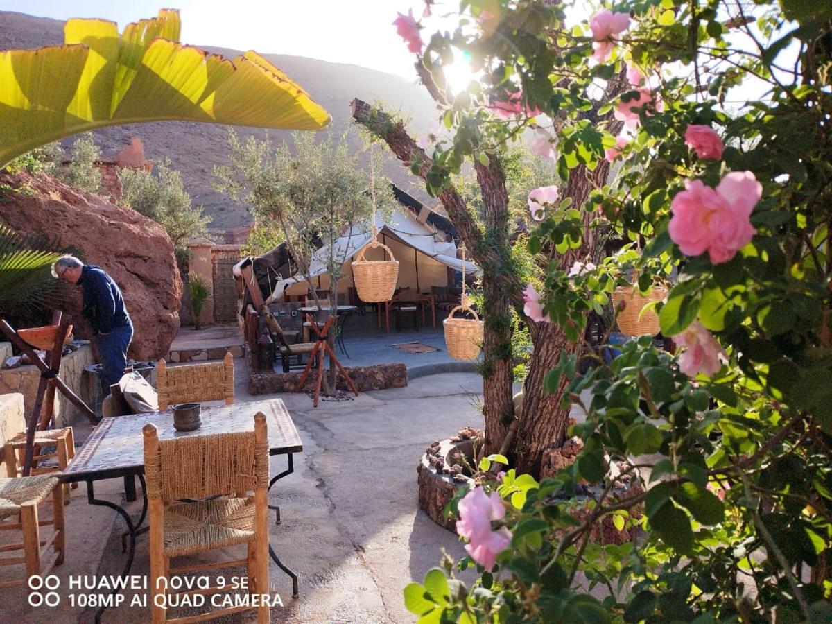 Dar Isselday Bed & Breakfast Tisseldei Bagian luar foto