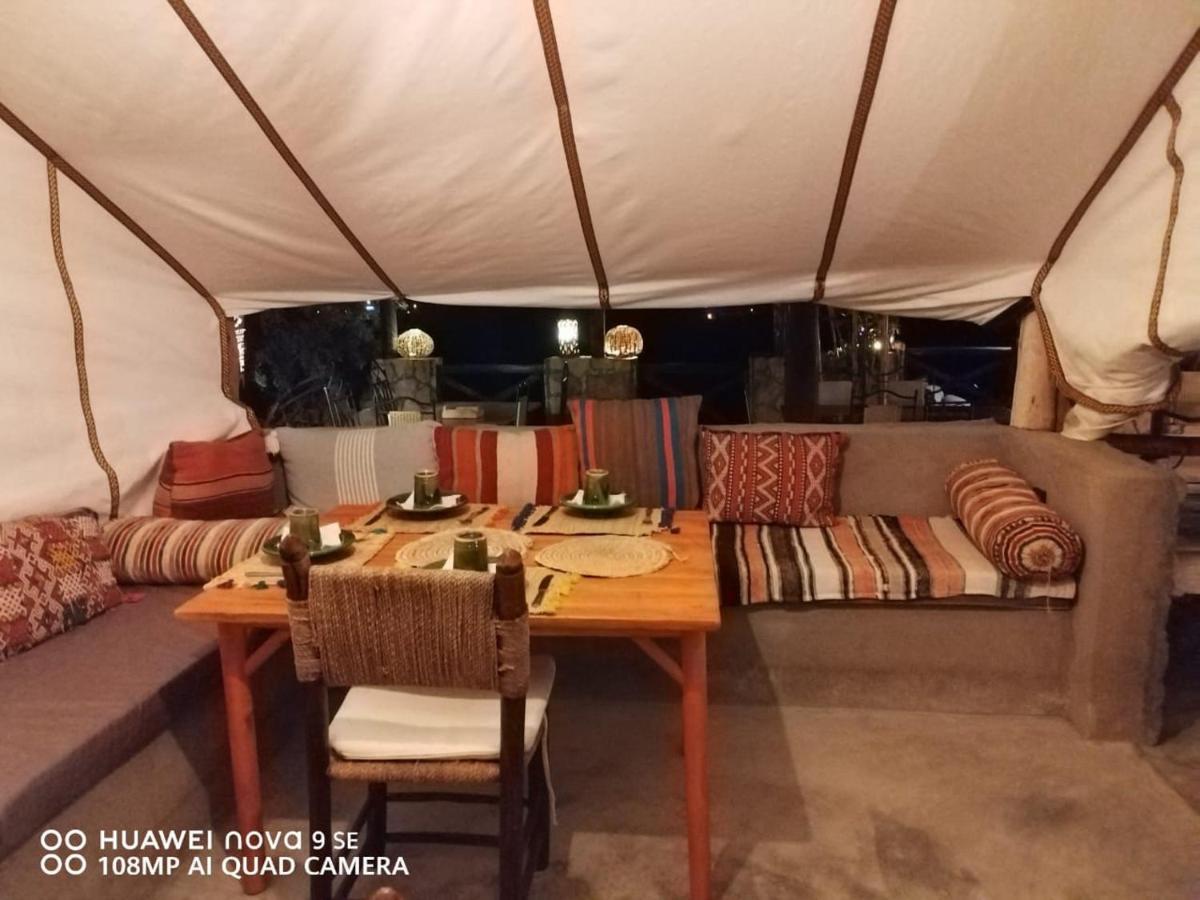 Dar Isselday Bed & Breakfast Tisseldei Bagian luar foto