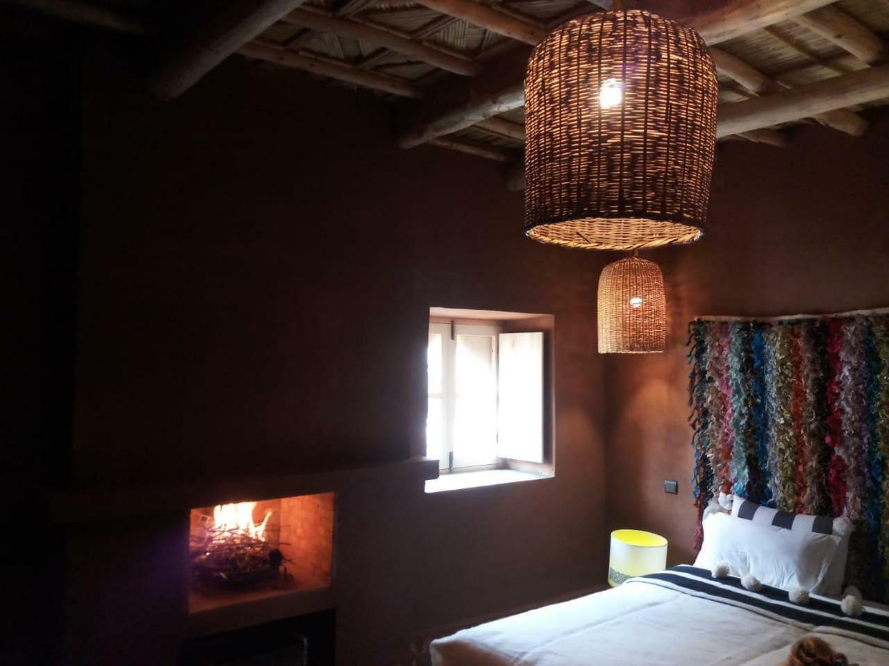 Dar Isselday Bed & Breakfast Tisseldei Bagian luar foto